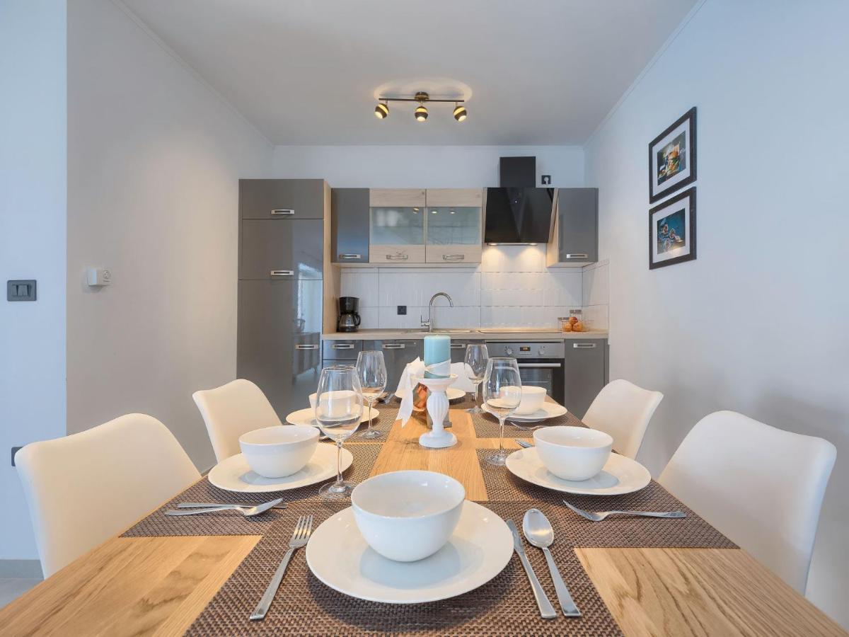 Holiday Home Villa Karmen - Roj454 By Interhome Sveti Petar u Sumi Ngoại thất bức ảnh